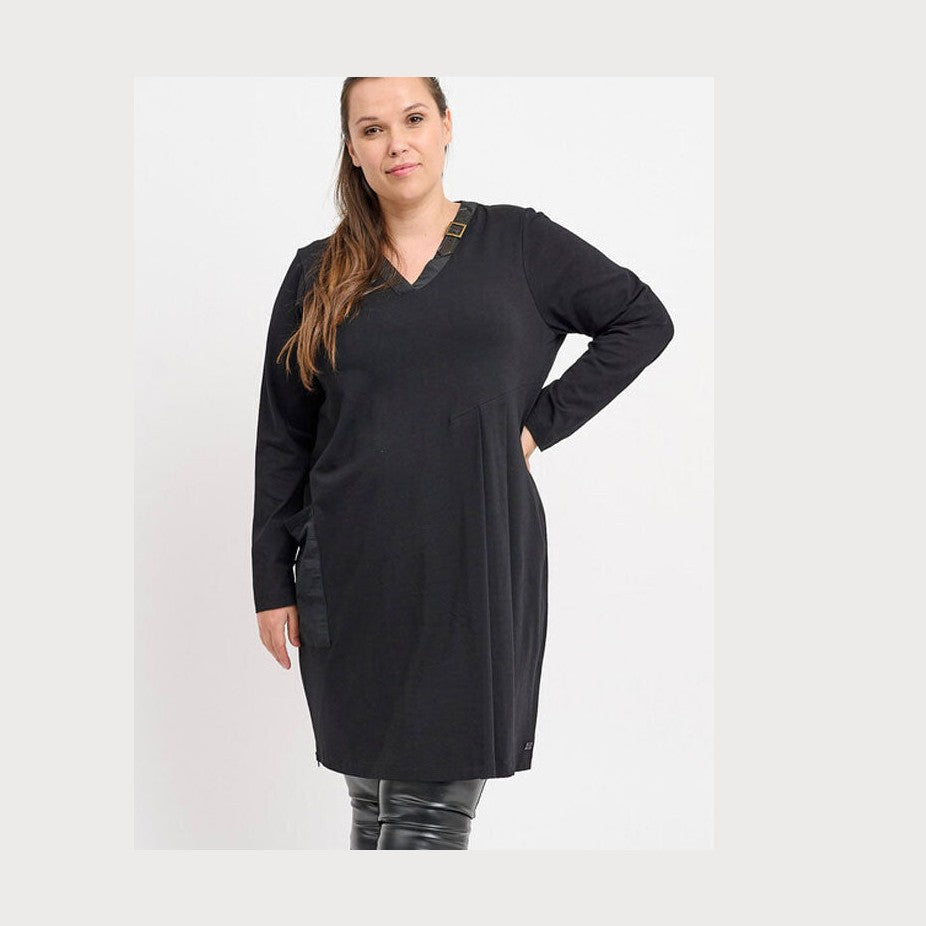 PNChella tunika