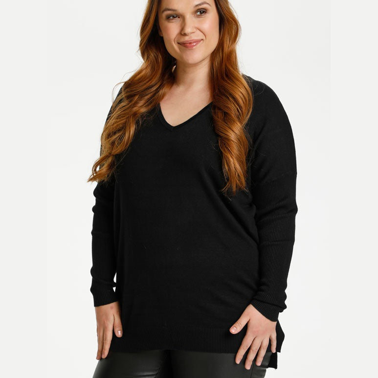 KCmachi Knit Pullover - PLUS SIZE