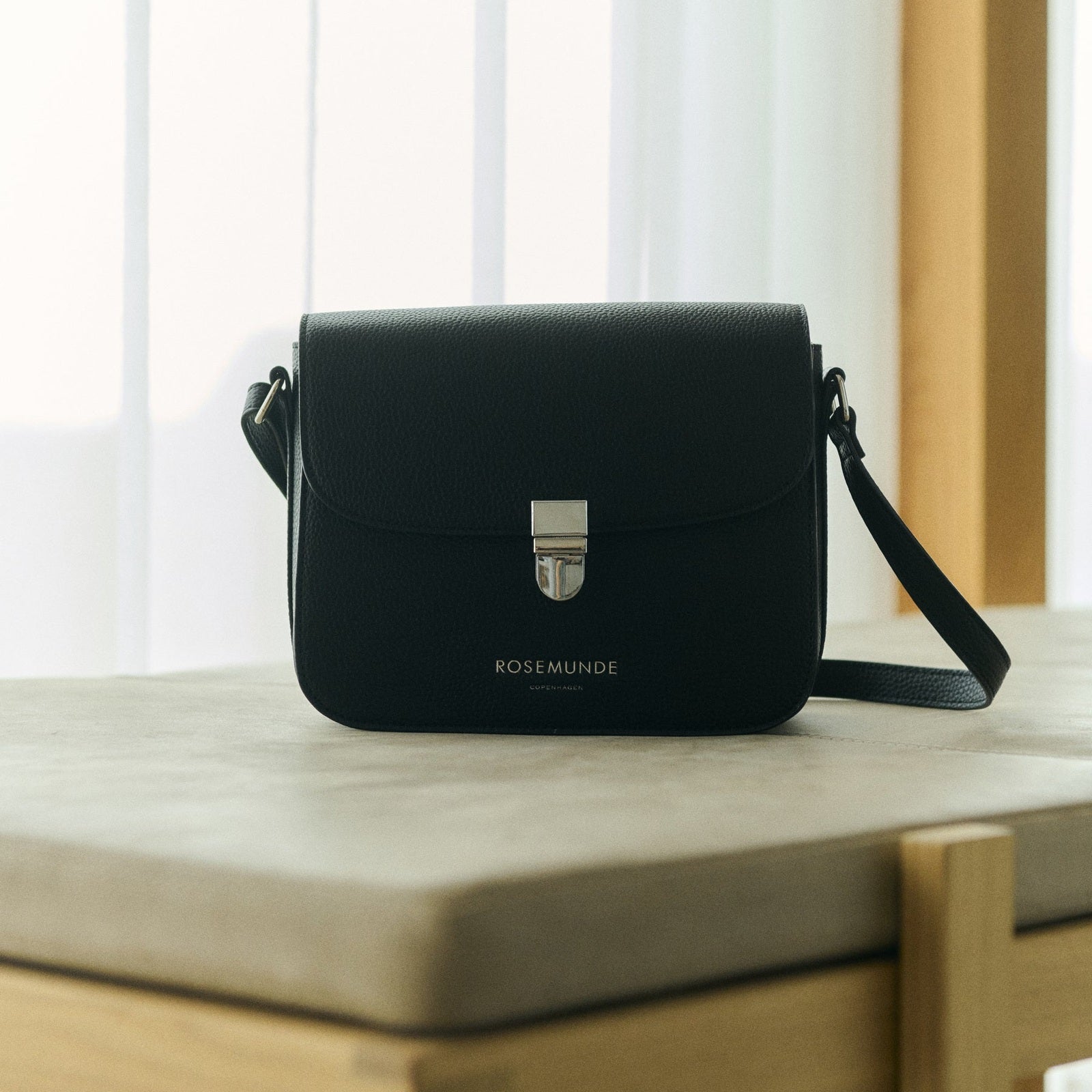 RBSanya shoulder bag