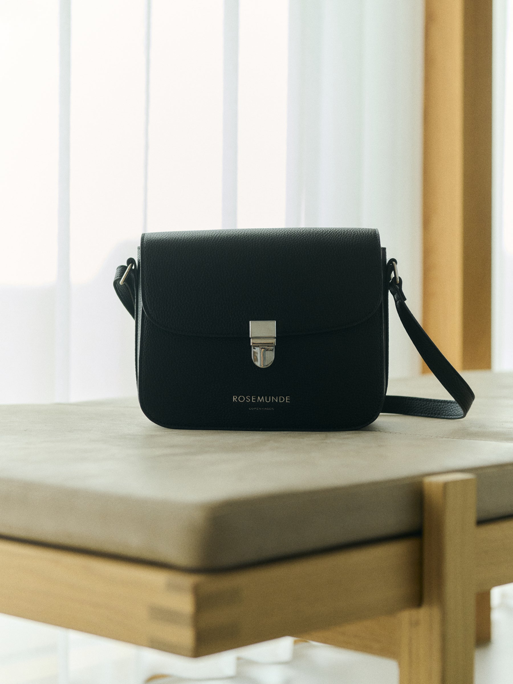 RBSanya shoulder bag