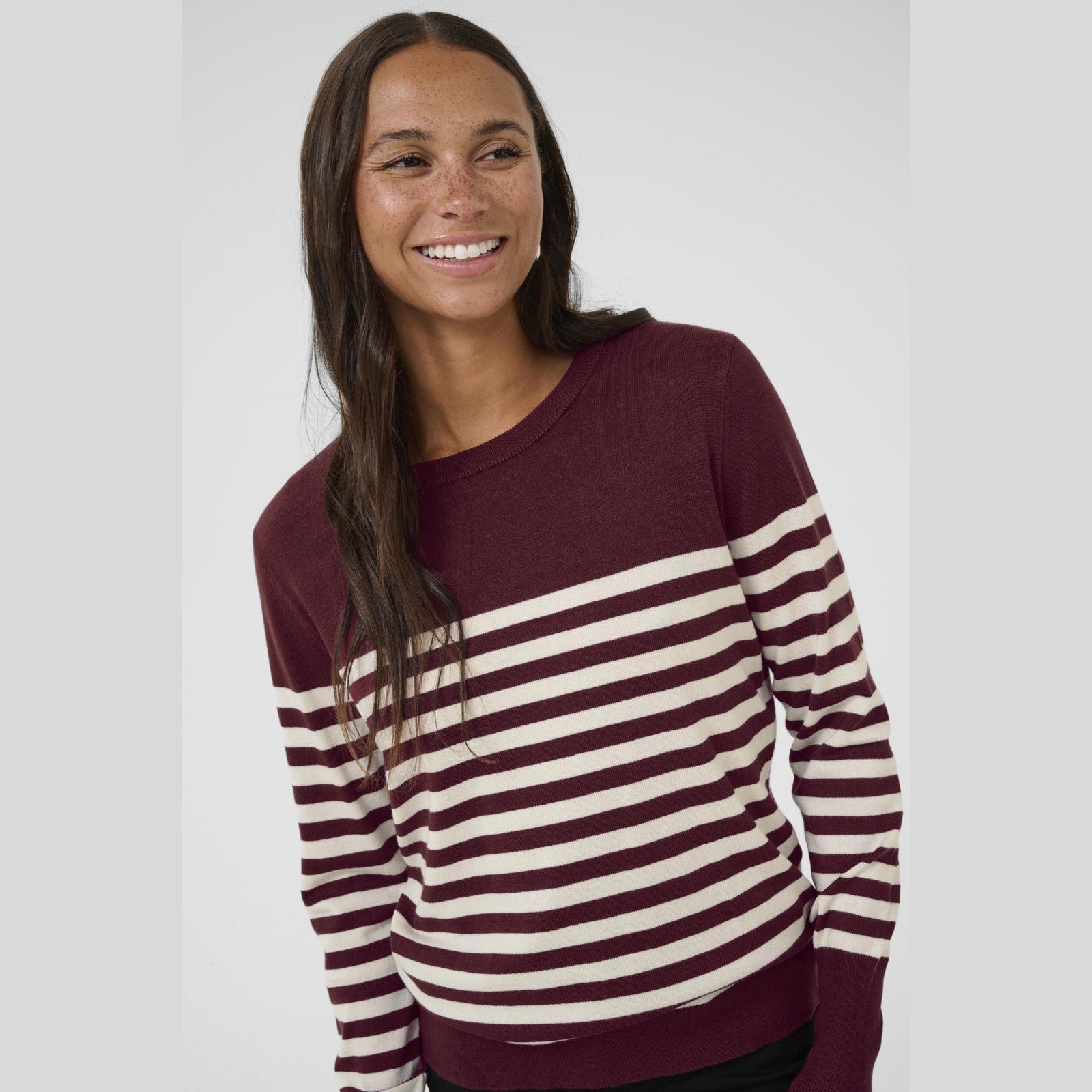 Stribet strik pullover