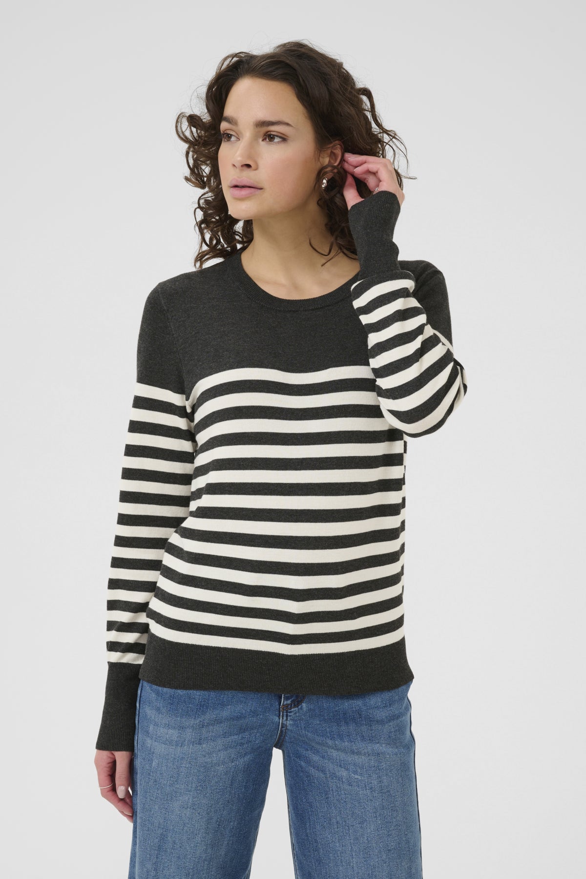 Stribet strik pullover