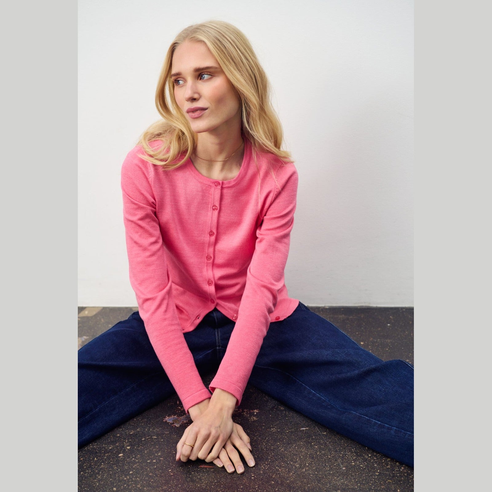 MilaSZ Cardigan R-neck