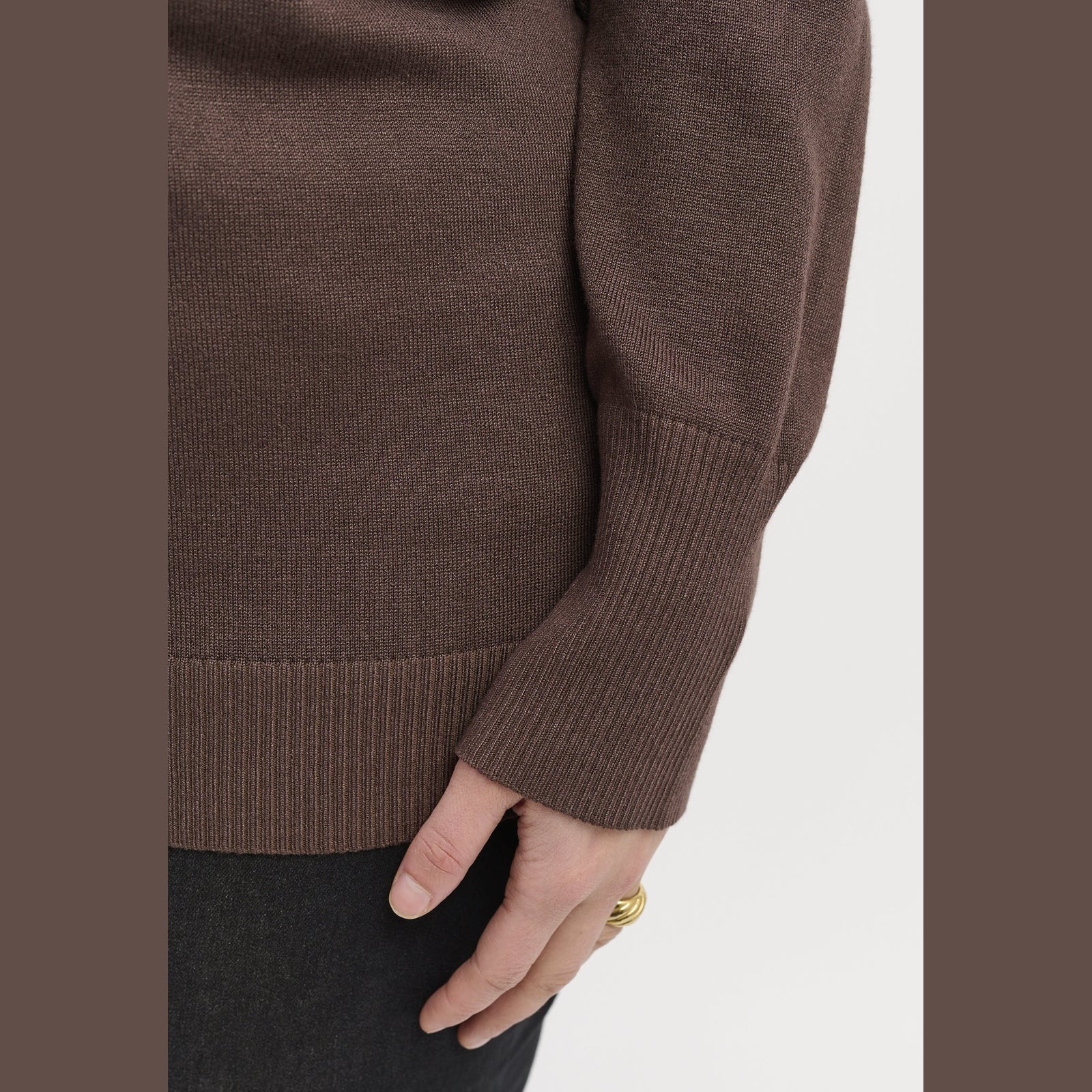 Adia ADAzelea Knit Pullover 1700 Chocolate Brown