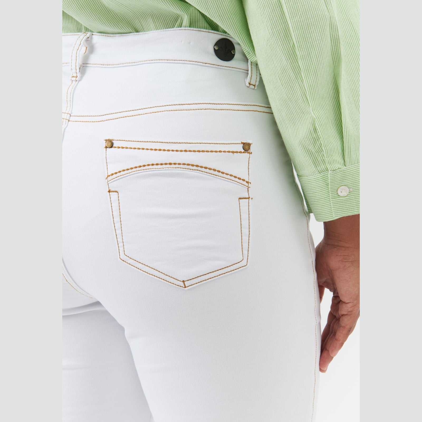 Adia ADBenita Bukser 002 Optical white