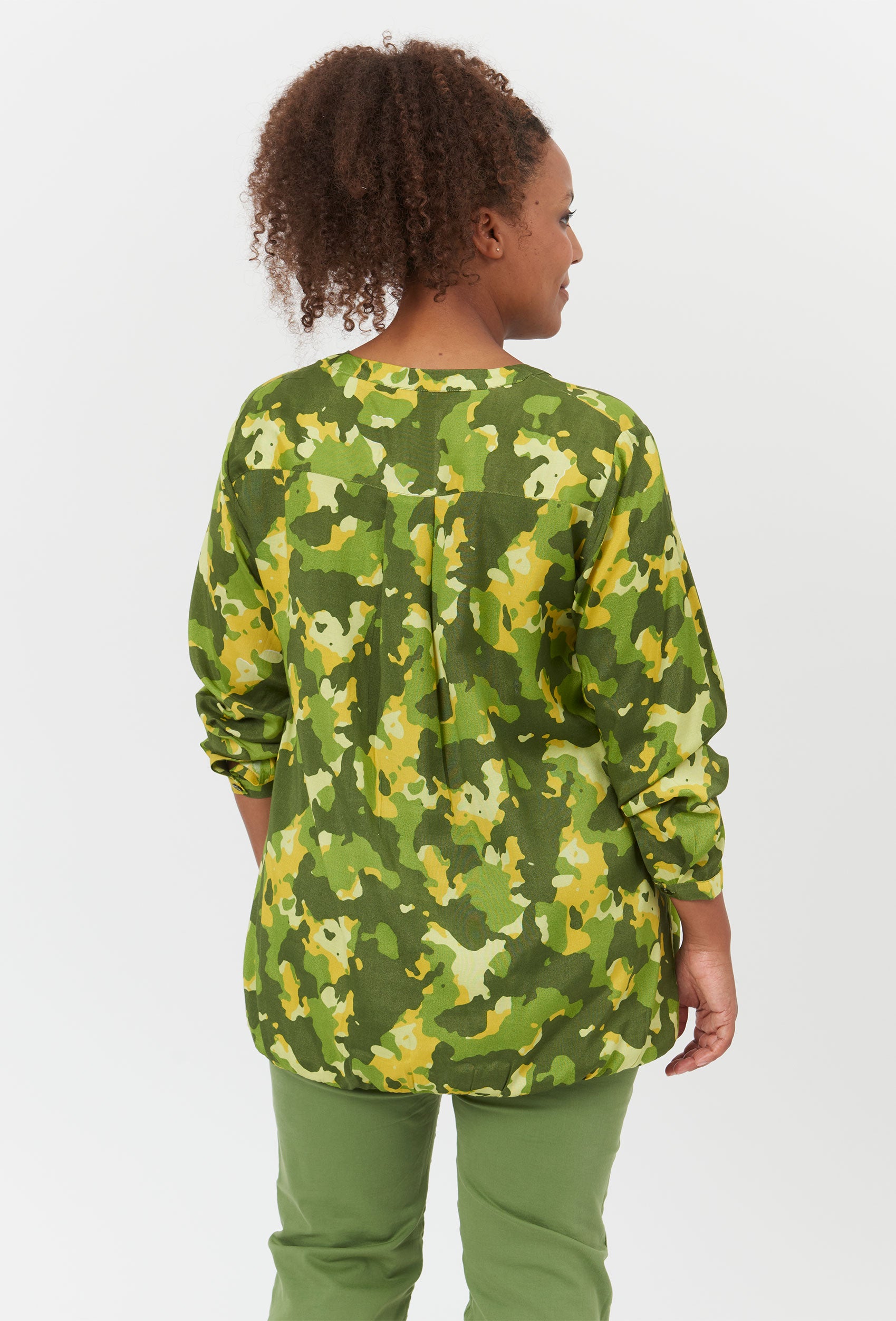 Adia ADBessie Bluser 5637 Pine Green