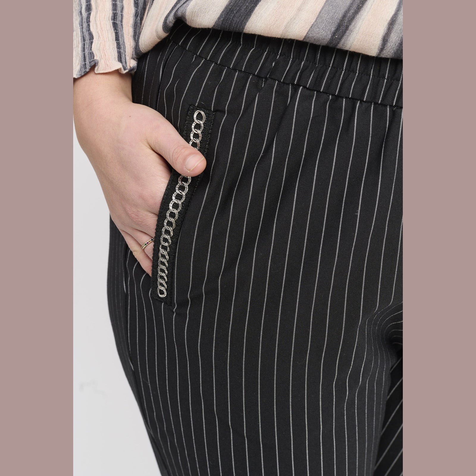 Adia ADDelivia Bukser 9999 BLACK