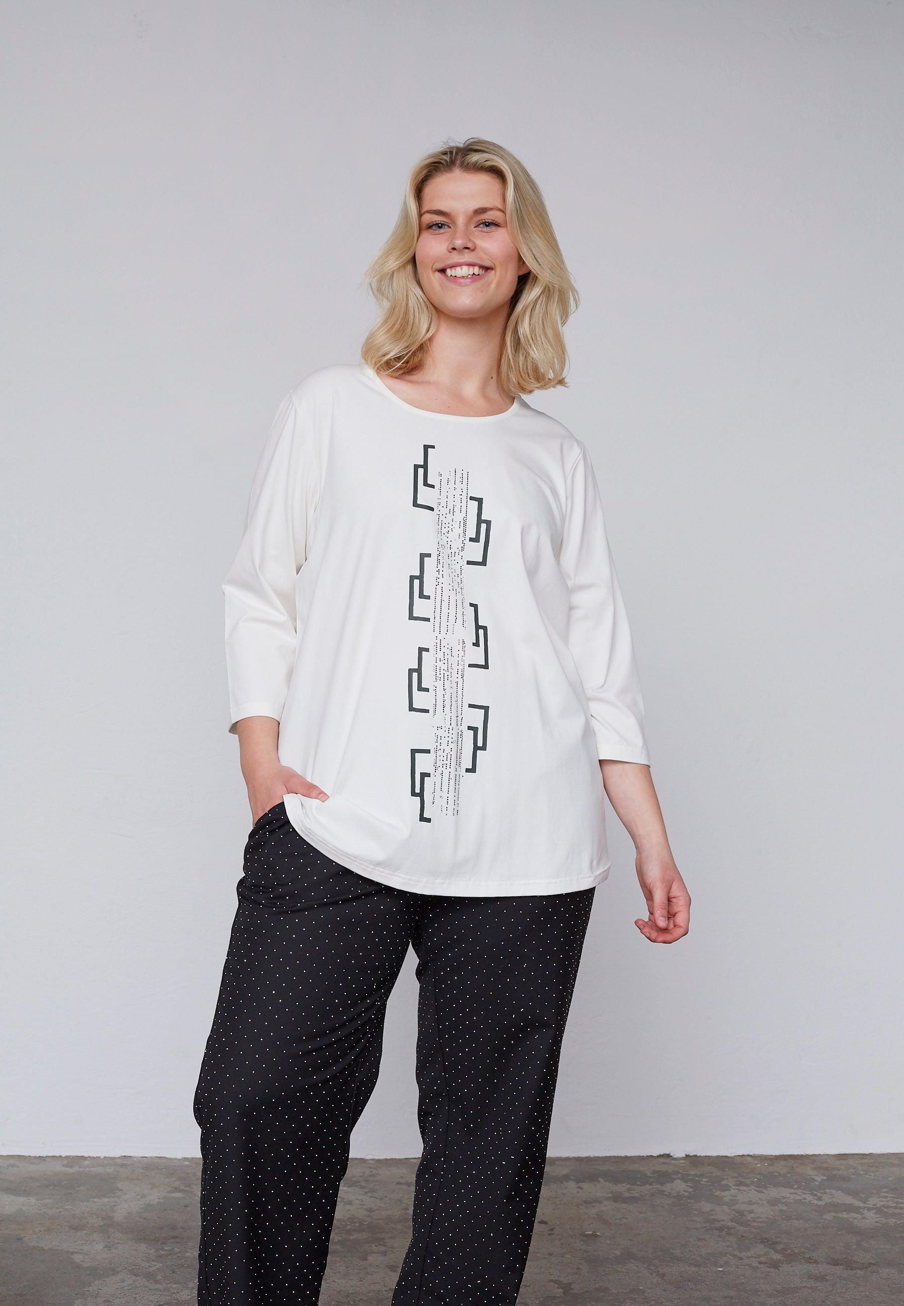 Adia ADDraga Bluser 1000 OFF WHITE