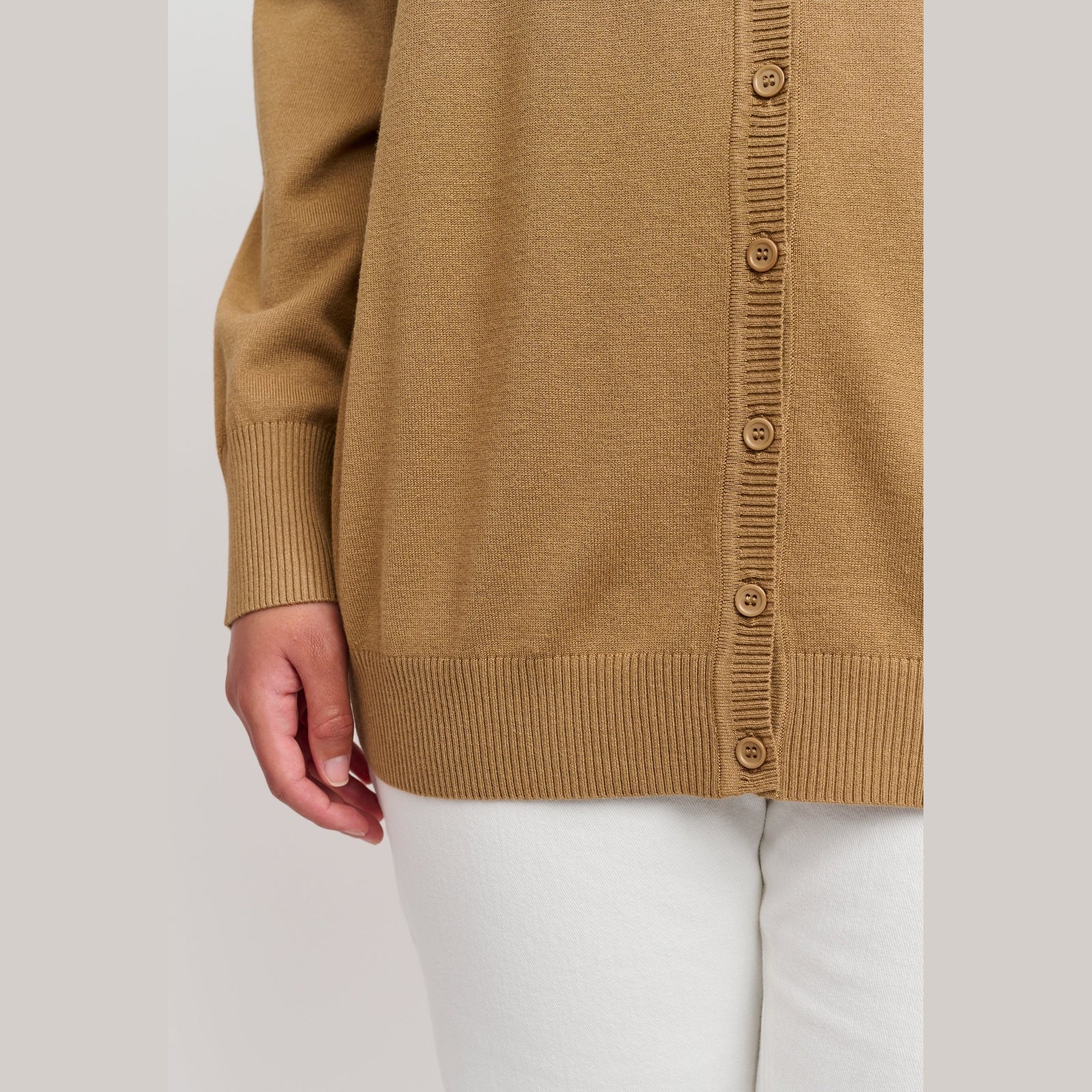 Adia ADEivor Knit Cardigan 1260 Spring Sand