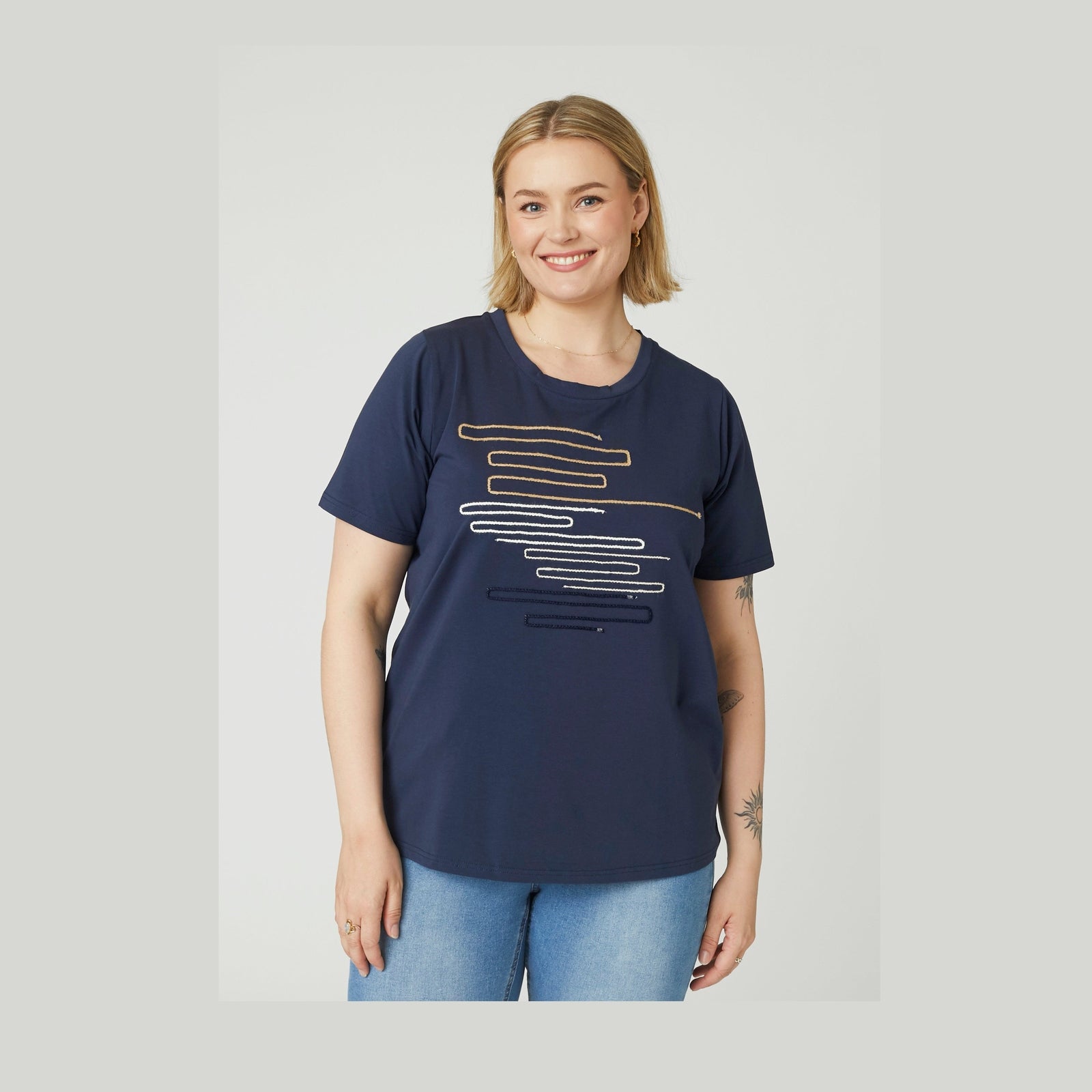 Adia ADFattima T-Shirt 5999 NAVY BLUE