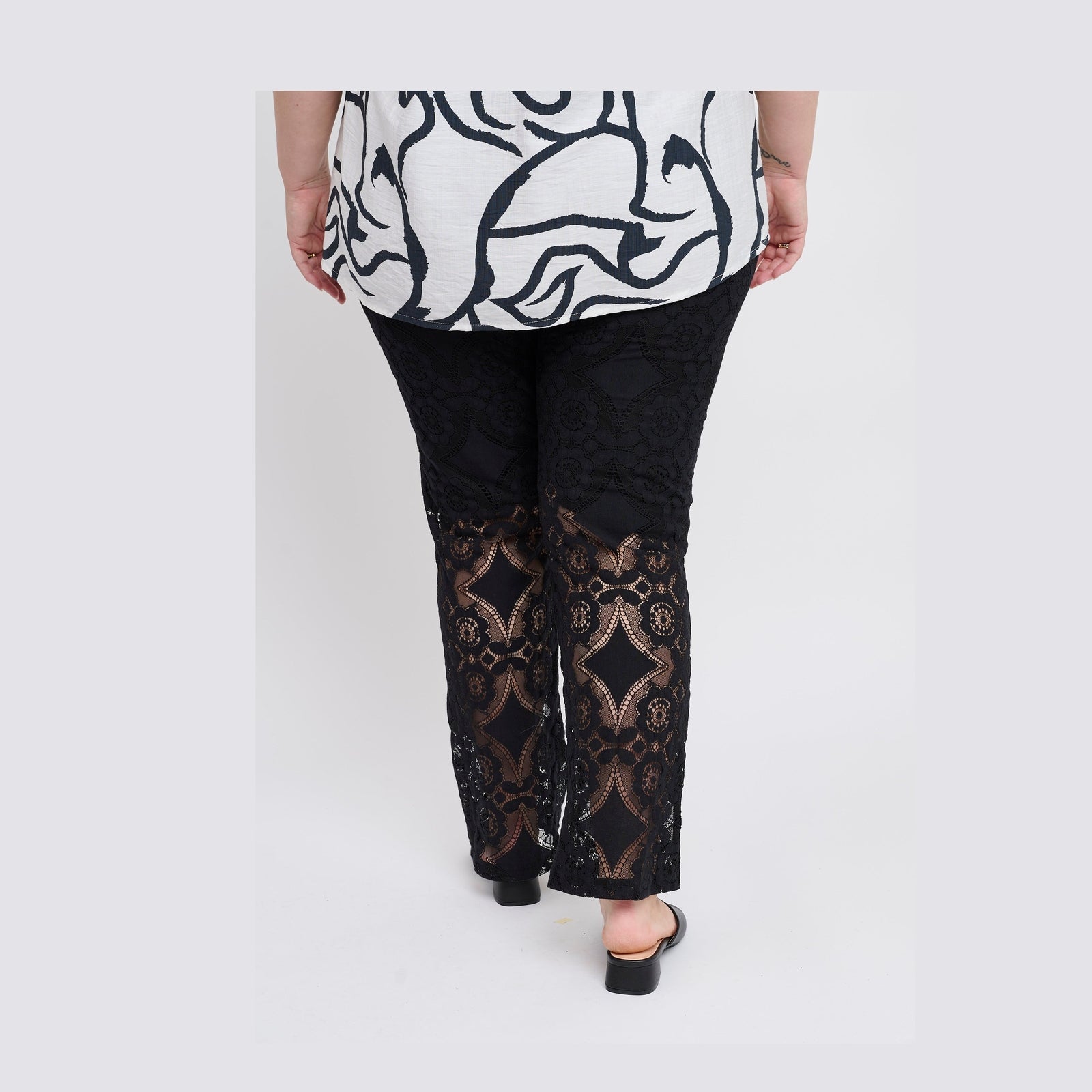 Adia ADFelia Bukser 9999 BLACK