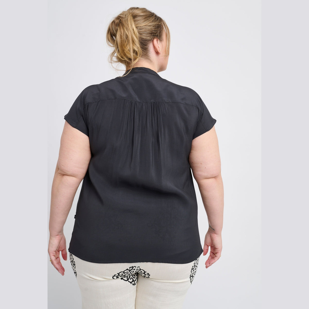 Adia ADFloria Skjortebluser 9999 BLACK