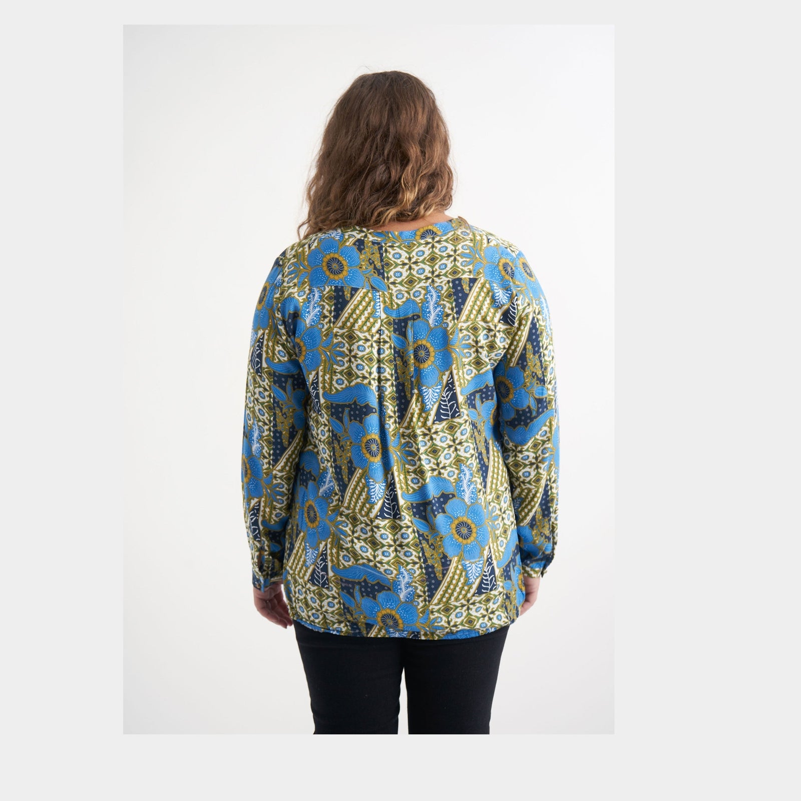 Adia ADMaiya Bluser 4718 Daphne Blue