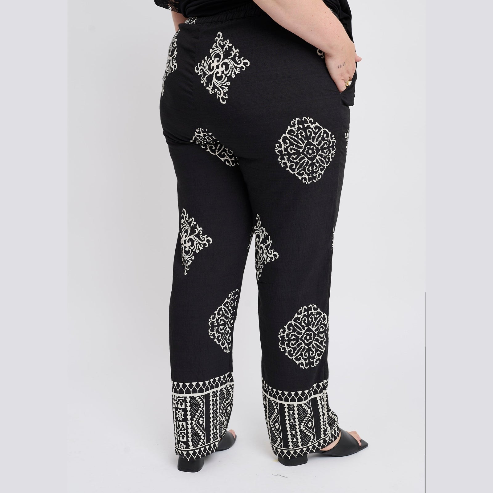 Adia ADThilde Bukser 9999 BLACK