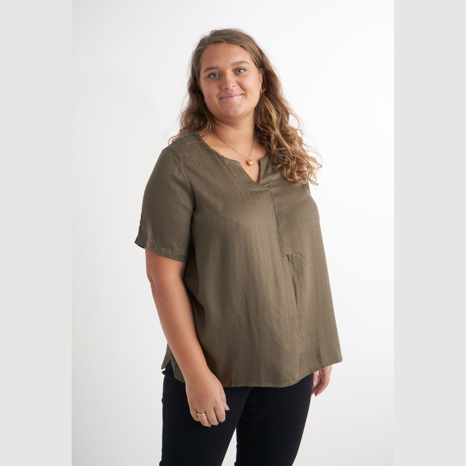 Aprico APGeorgia Bluser 672 Khaki
