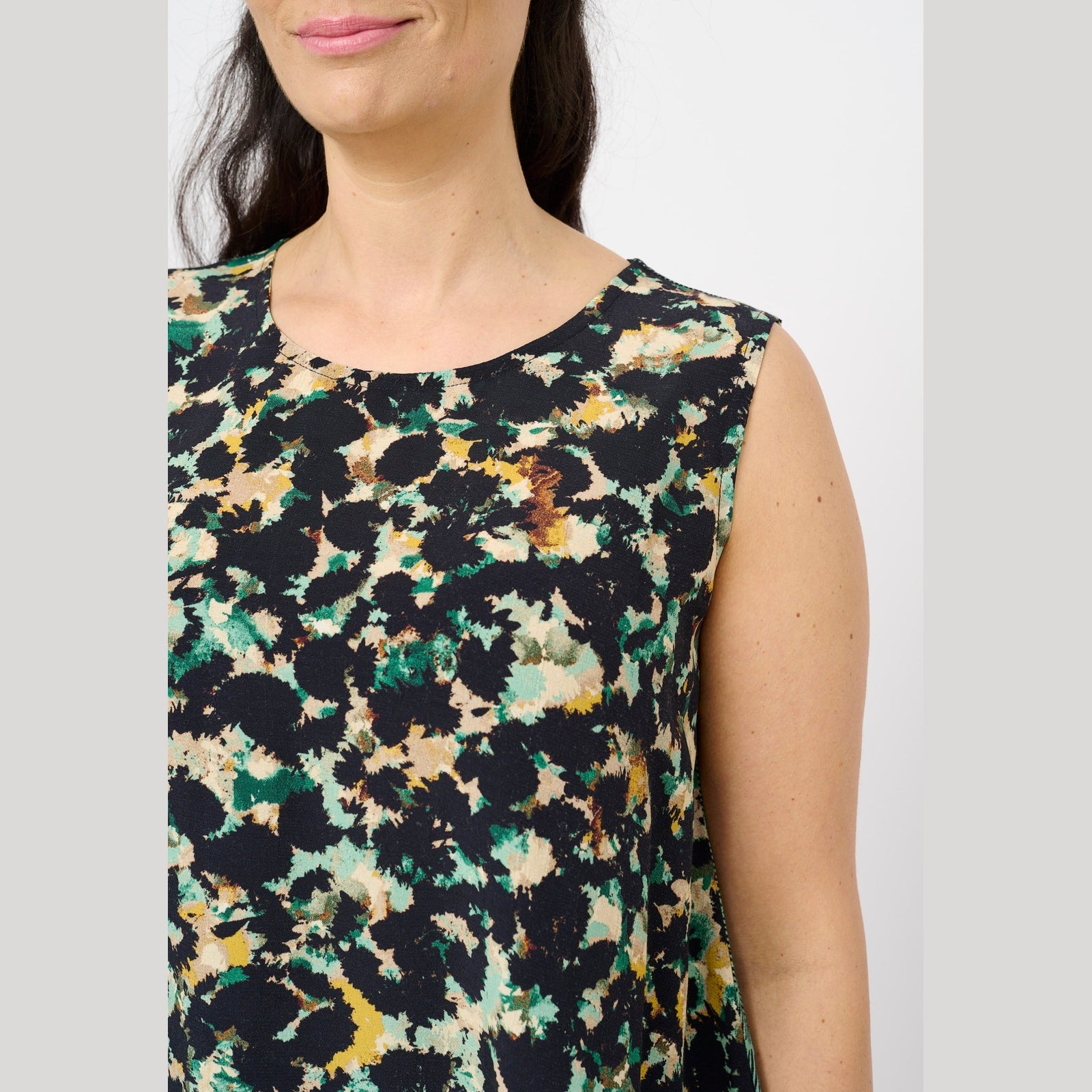 Aprico APKearney Toppe 9999 BLACK