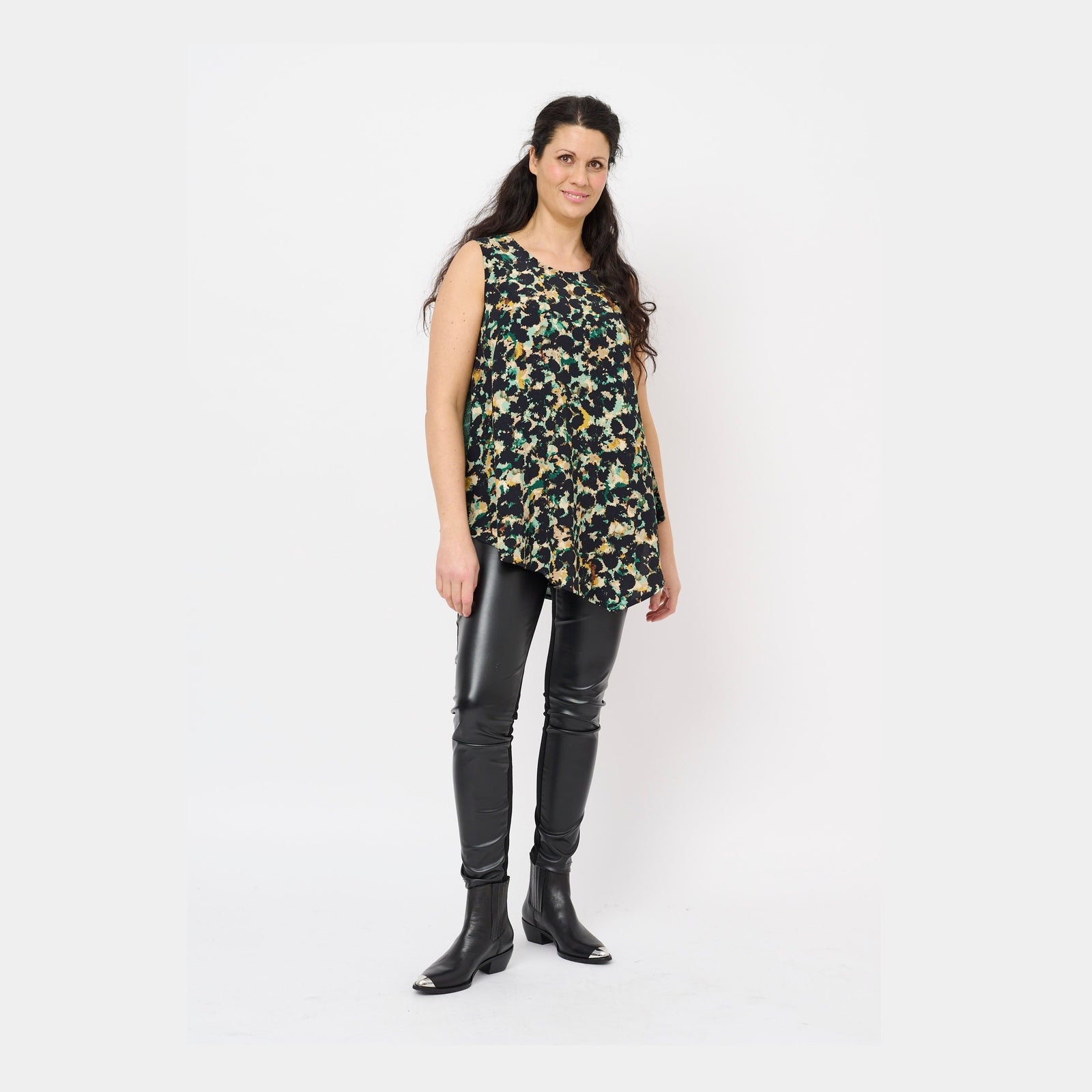 Aprico APKearney Toppe 9999 BLACK