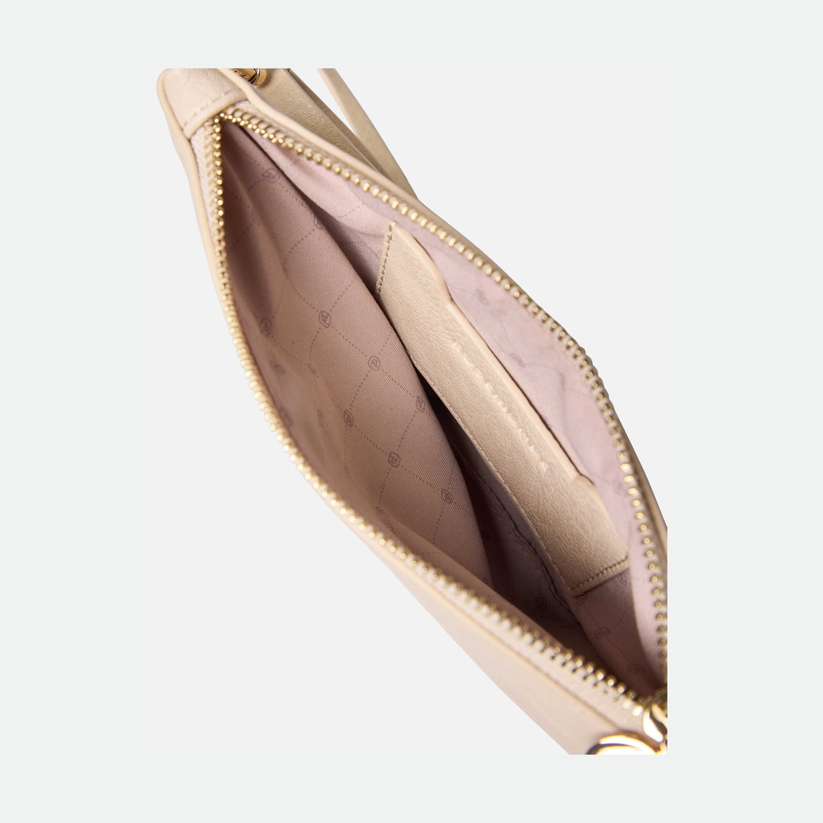 Andora Clutch