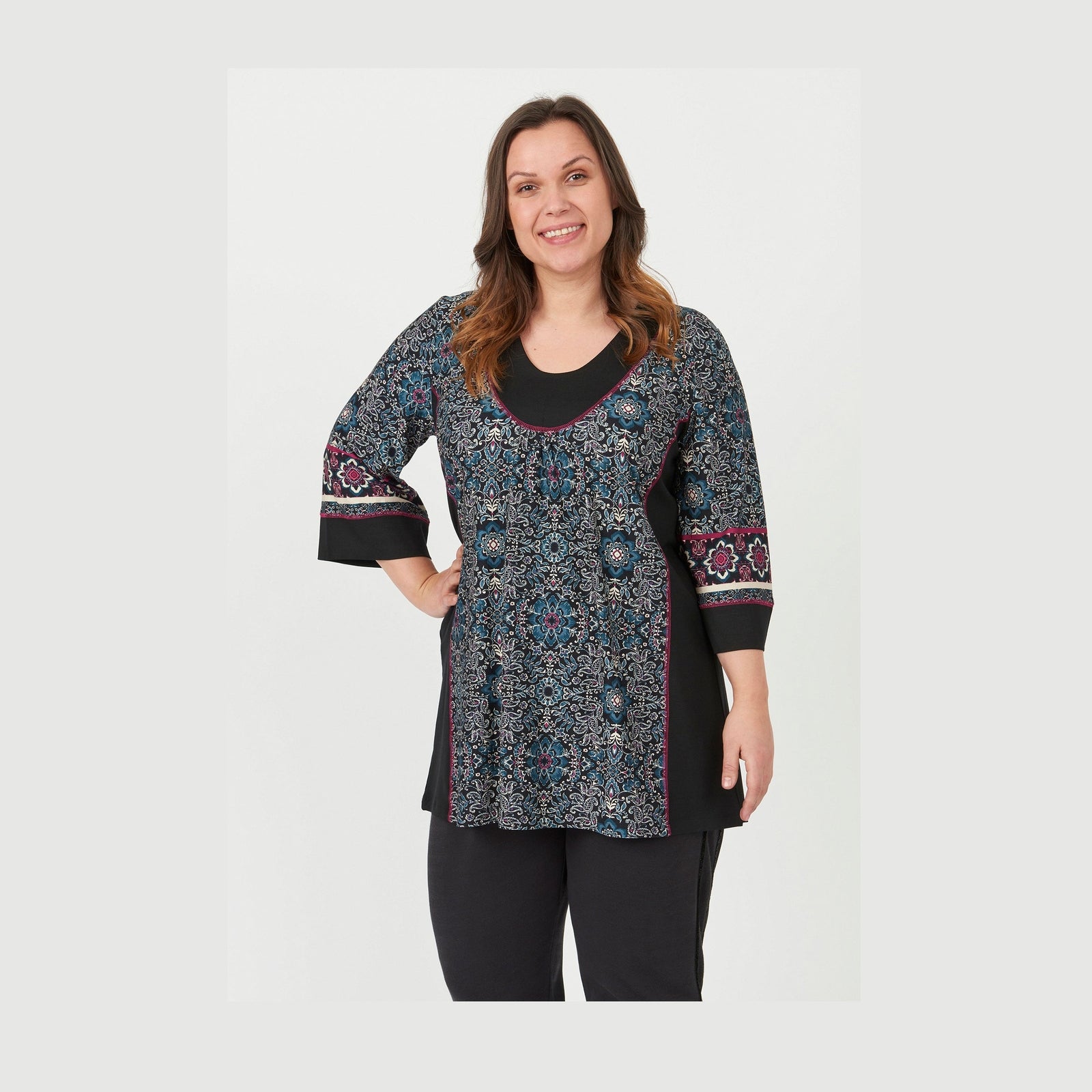 Chalou CHMarion Tunikaer 010 Black