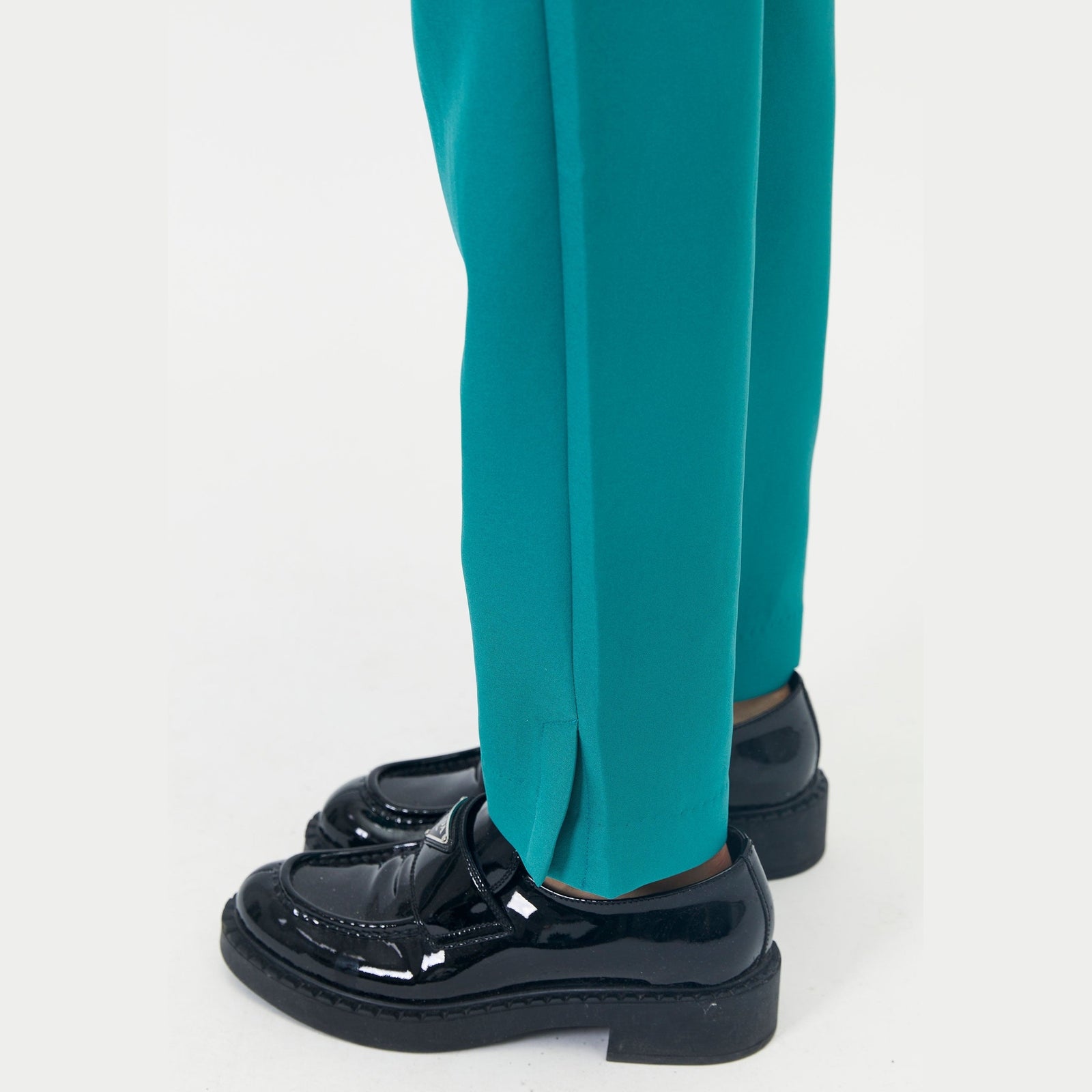Elton ETAmy Bukser 129 Emerald Green