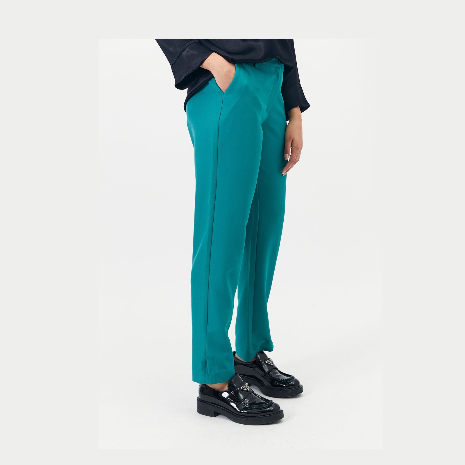 Elton ETAmy Bukser 129 Emerald Green