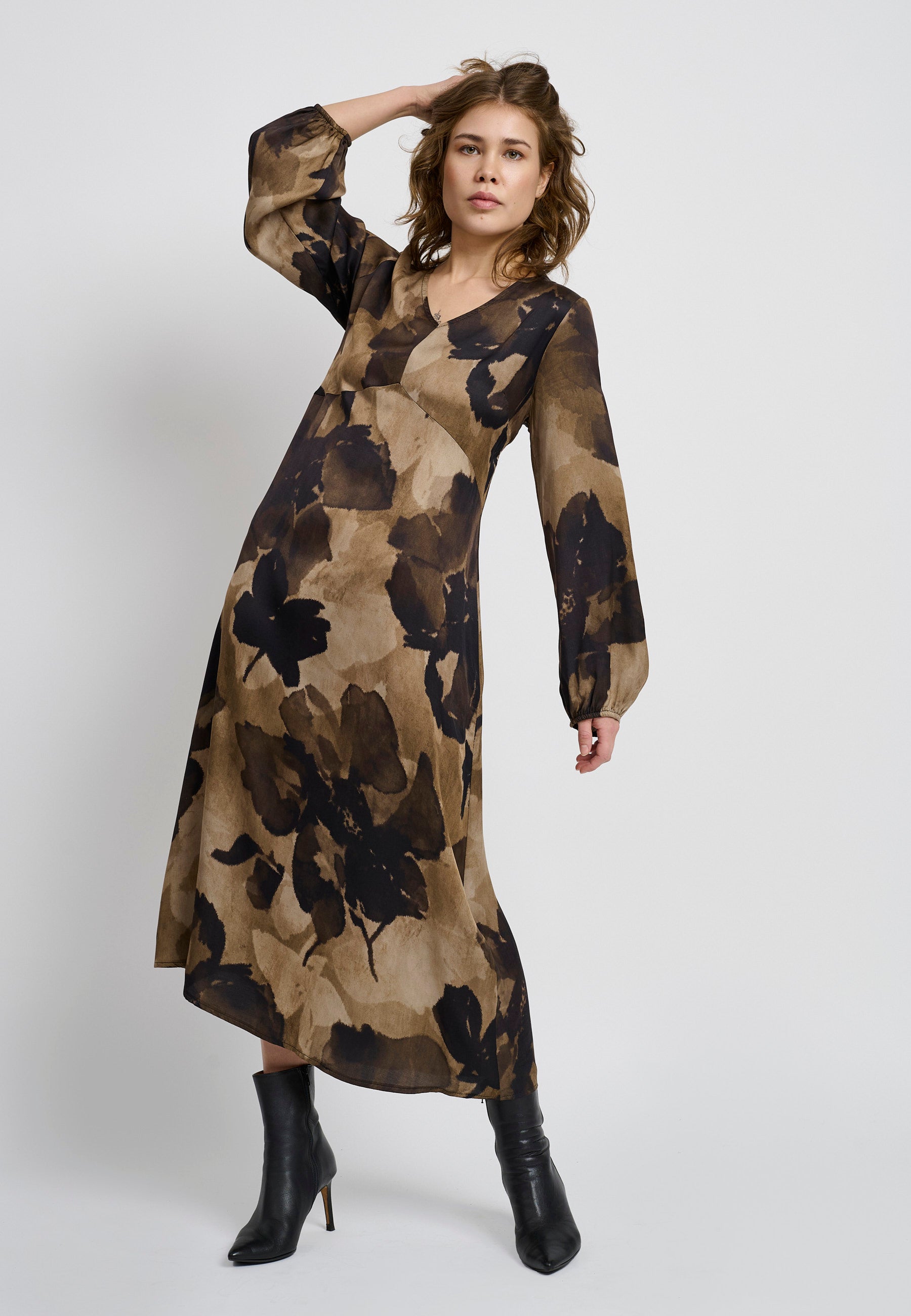 Elton ETKarla Kjoler 1400 sparrow brown