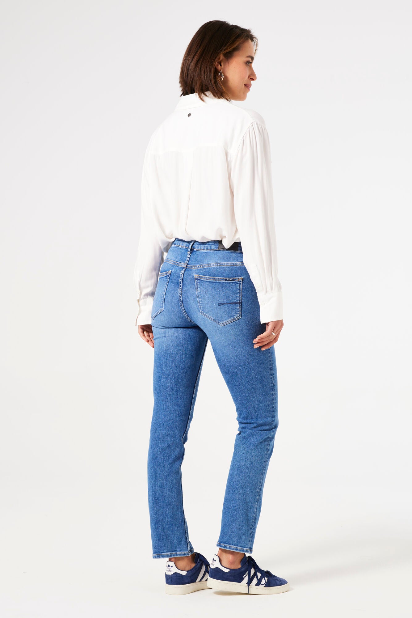 Celia Straight Jeans