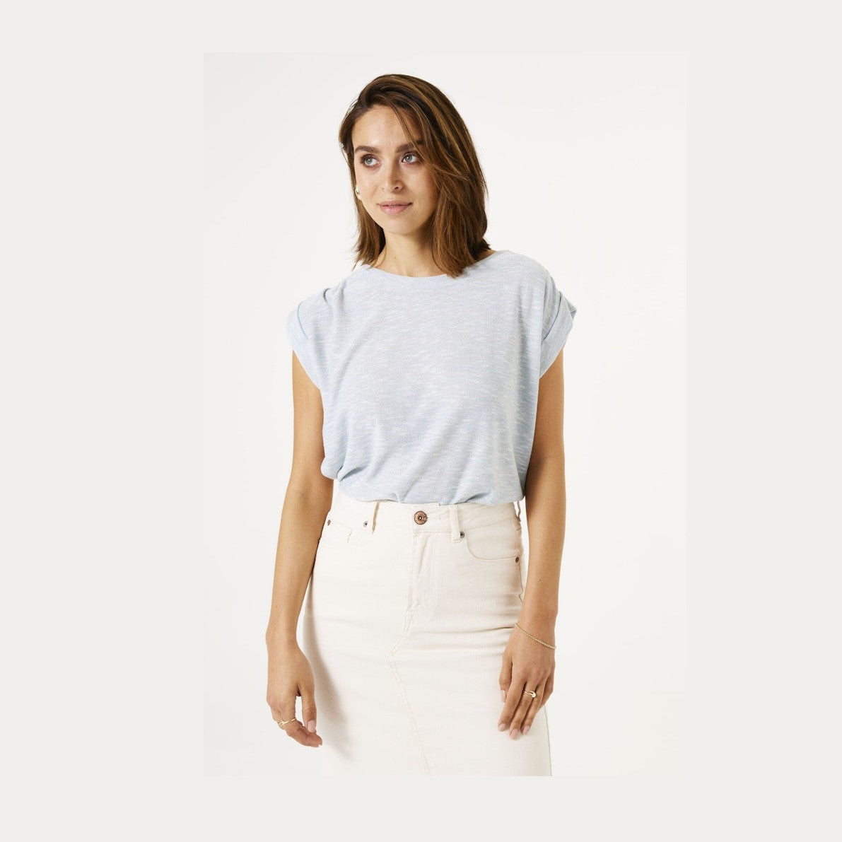 Lyseblå T-shirt