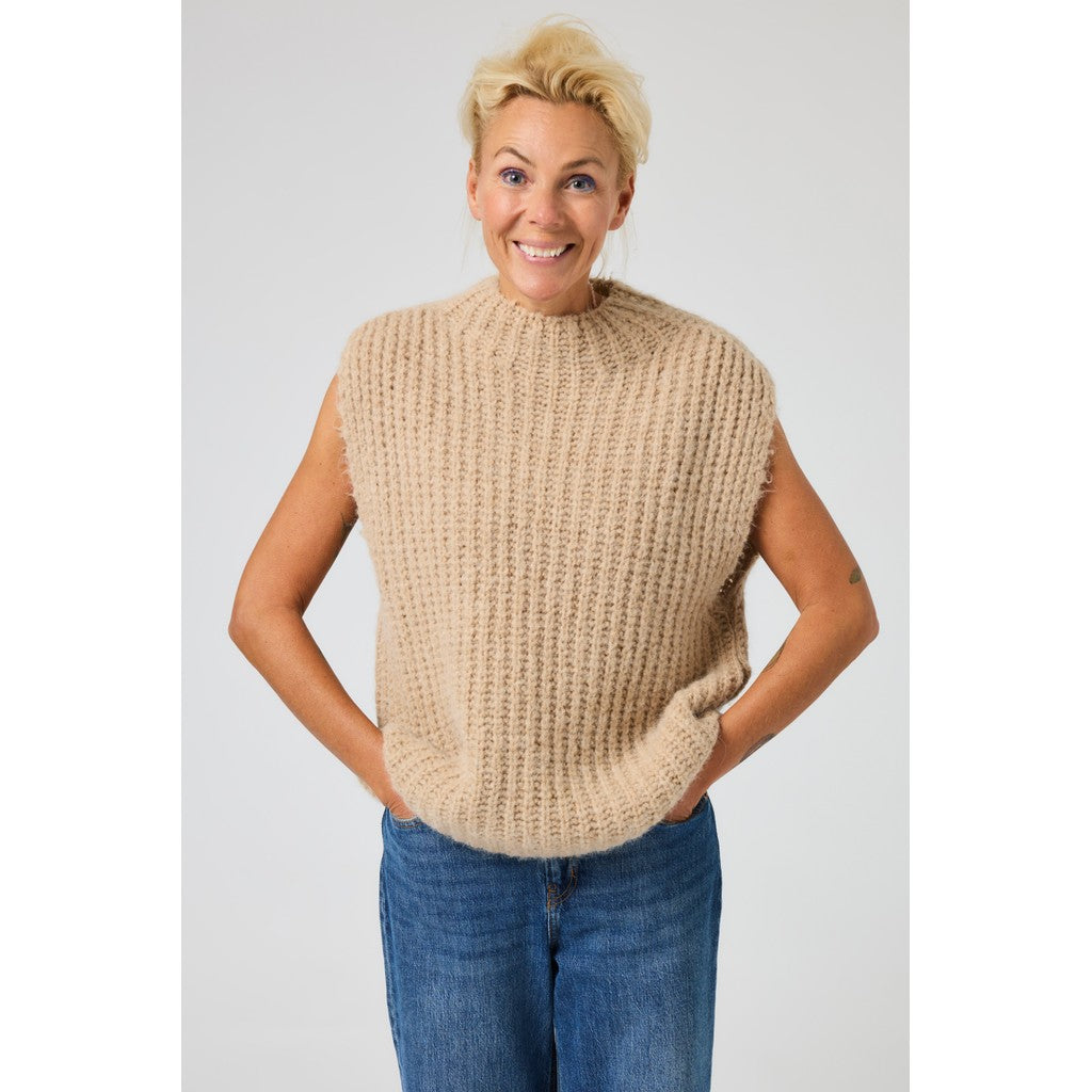 LB Strikvest Kaffepause