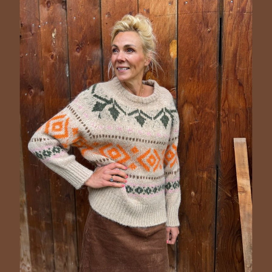 Lind LBAfterski Knit Pullover 1200 SAND