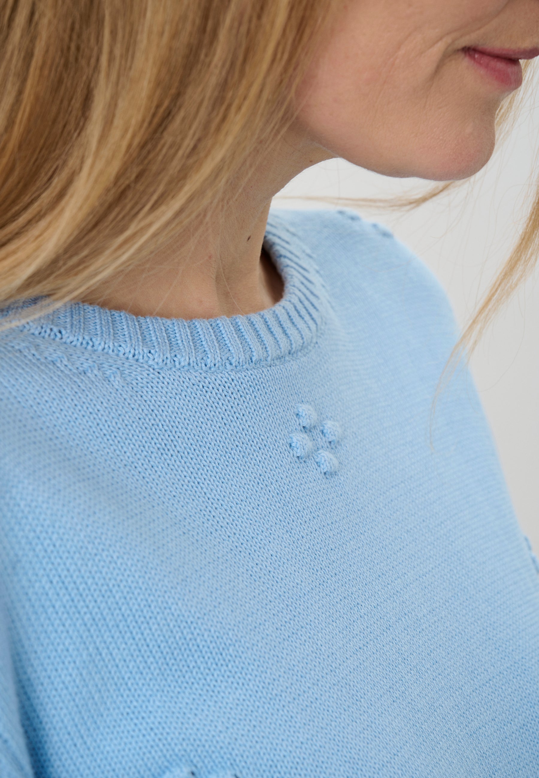 Lind LICamma Knit Pullover 5003 Light Blue