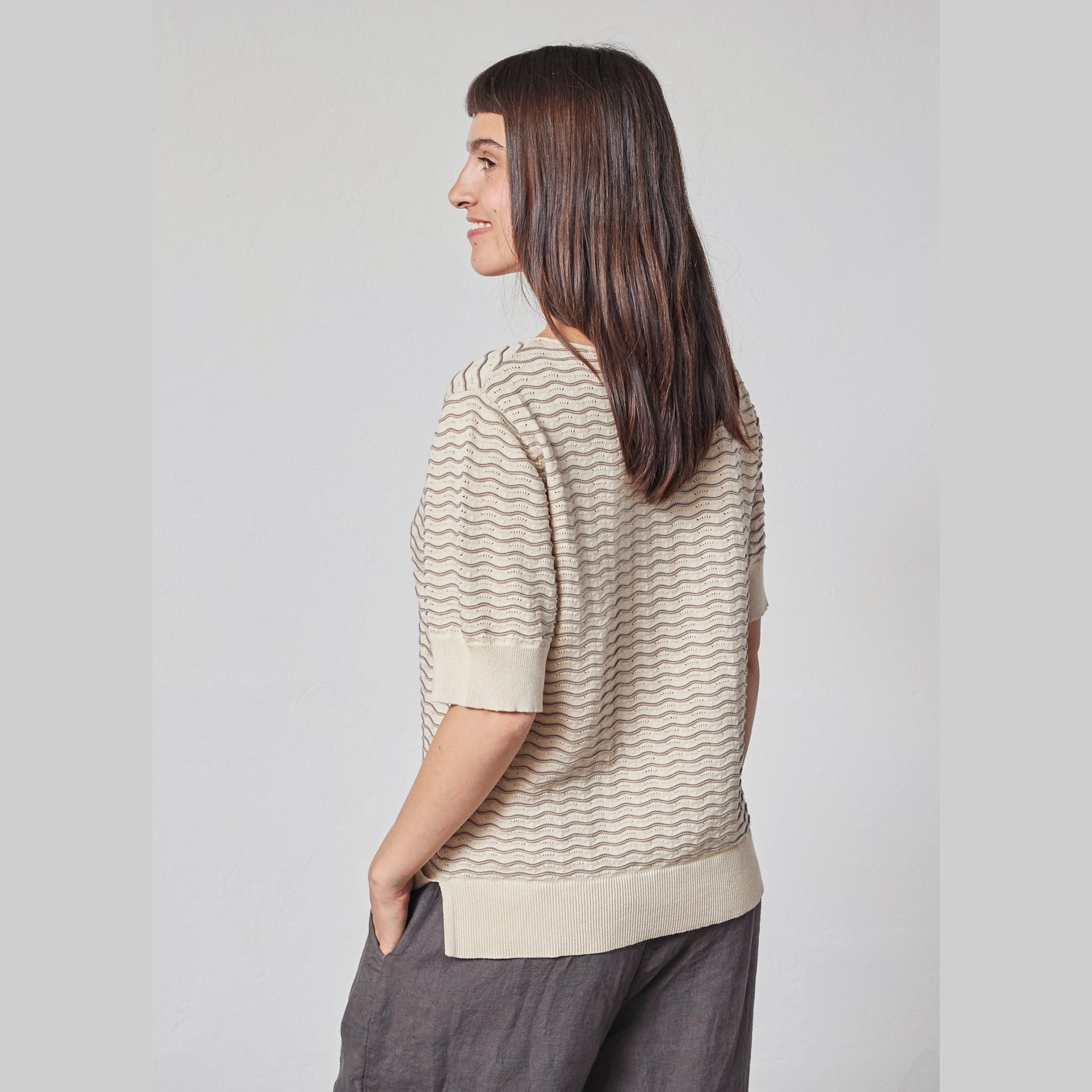 Lind LiBri Knit Pullover 1500 BROWN
