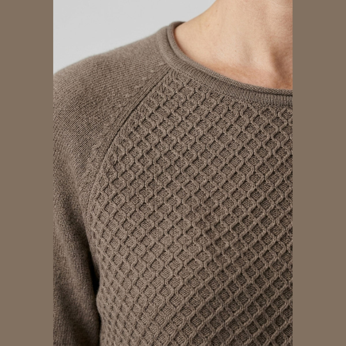 Lind LiKate Knit Pullover 1300 Taupe