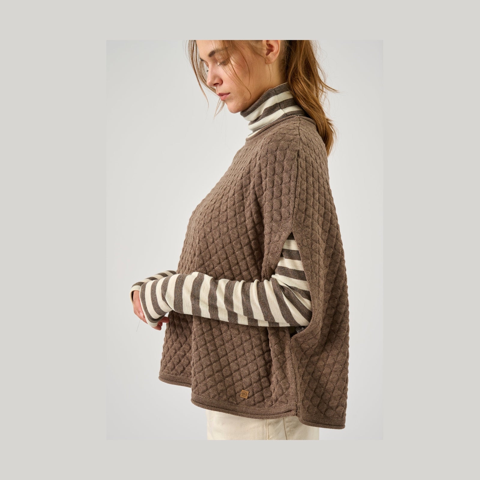 Lind LiMargit Poncho 1655 brown melange