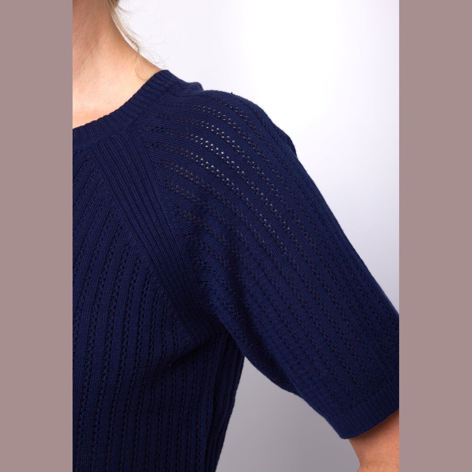 Lind LiMatti Knit Pullover 5999 NAVY BLUE