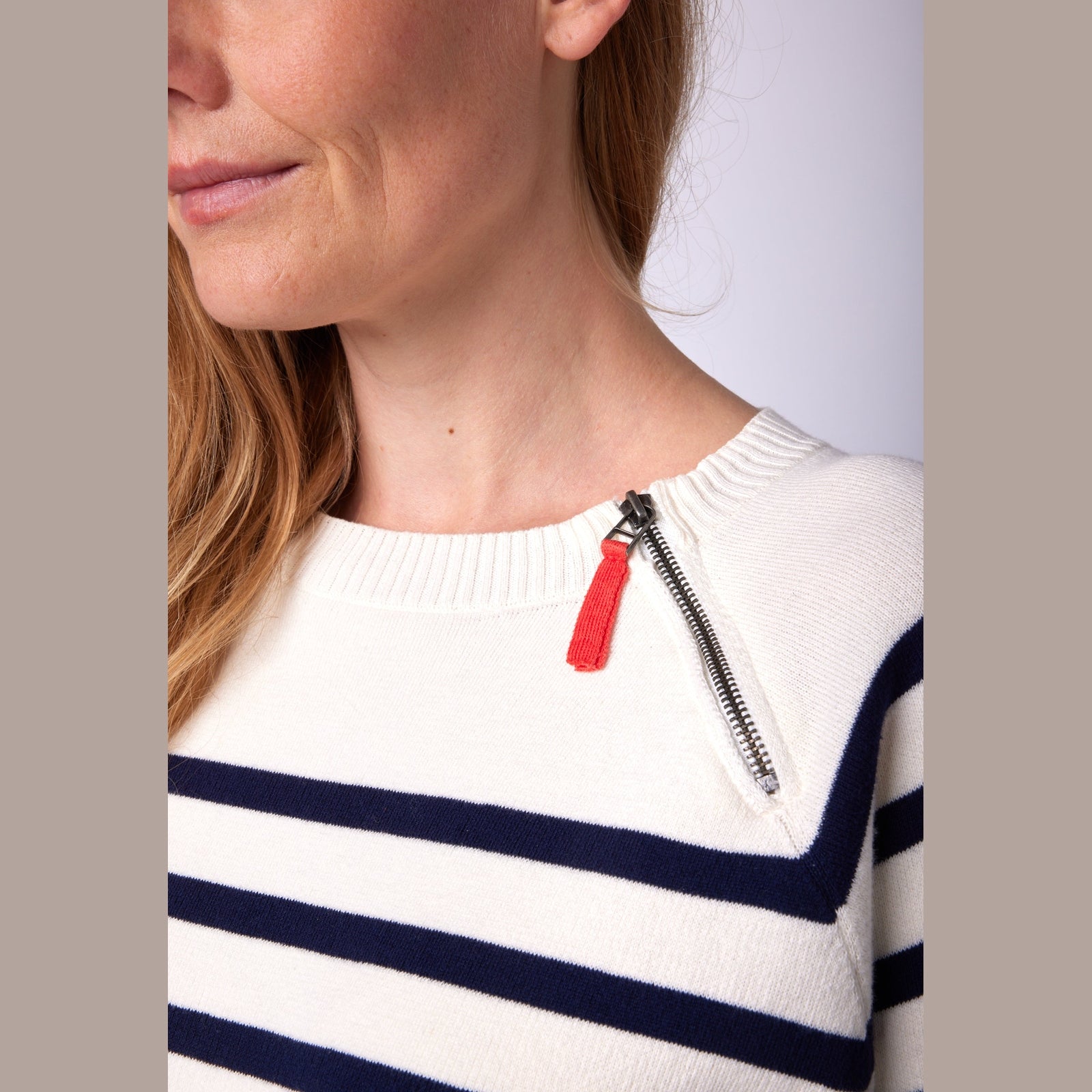 Lind LiMaybel Knit Pullover 5999 NAVY BLUE