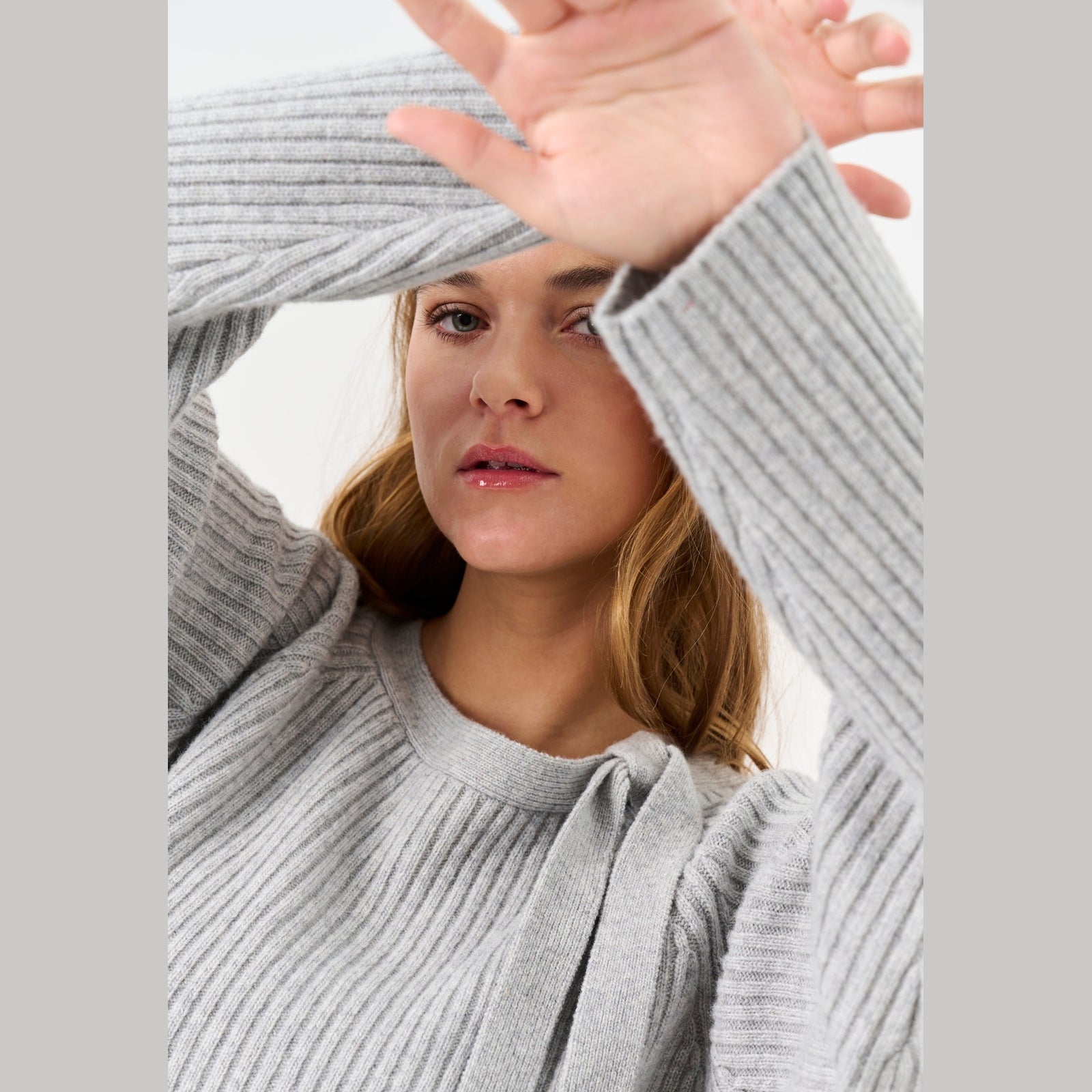 Lind LiMonica Knit Pullover 9450 LIGHT GREY MELANGE