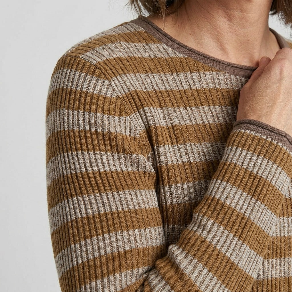 Lind LiNadia Knit Pullover 1500 BROWN