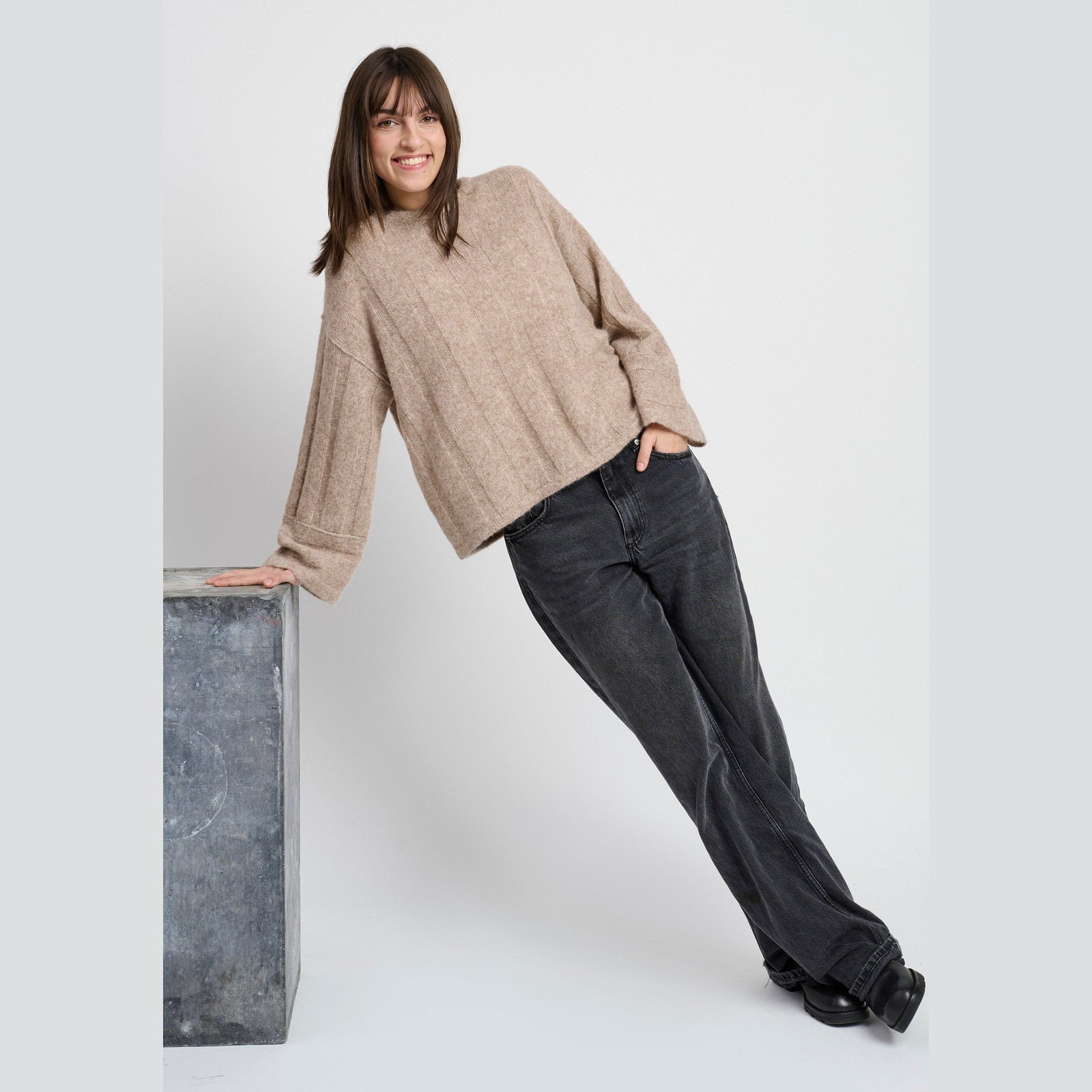 Lind LiZoya Knit Pullover 1321 light brown melange