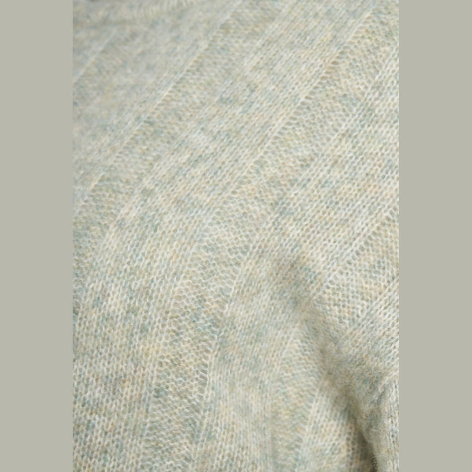Lind LiZoya Knit Pullover 3451 light green melange