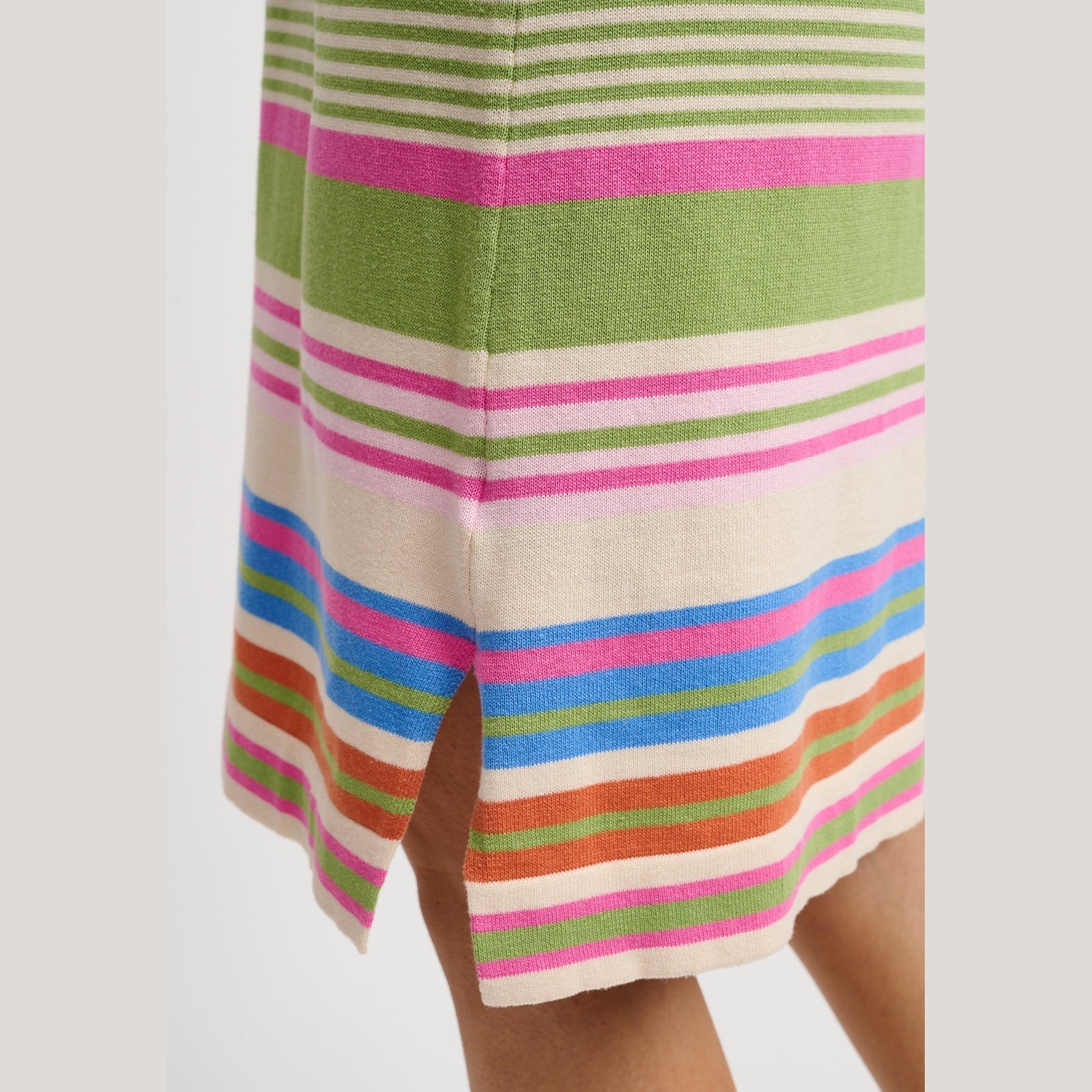 Lind Mille Knit Dress 1063 Apple green