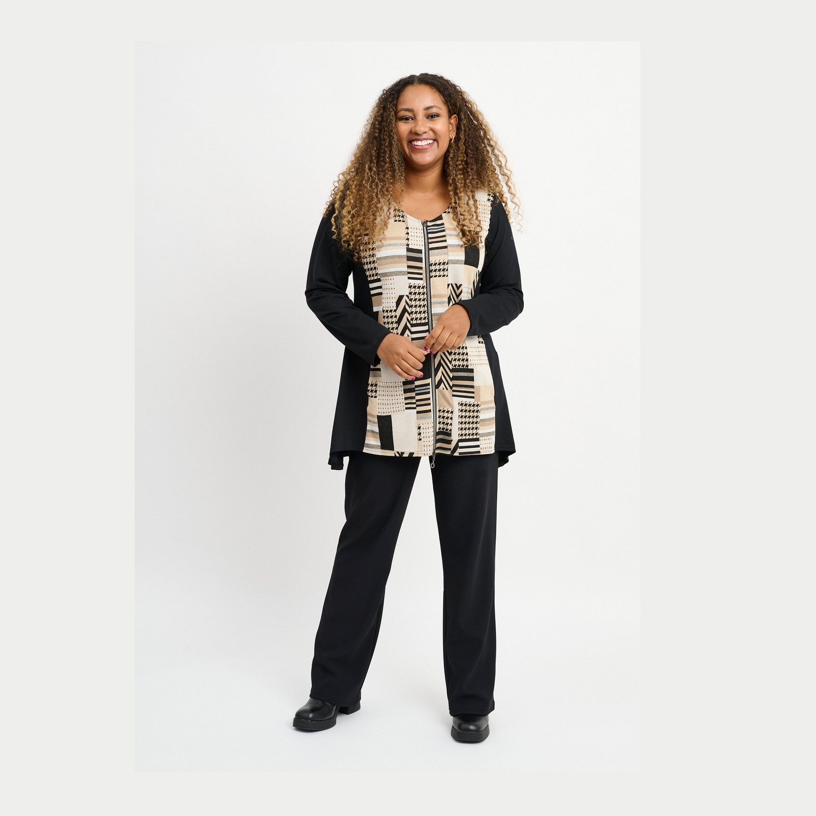 Pont Neuf PNMelissa Short Cardigan 1200 SAND