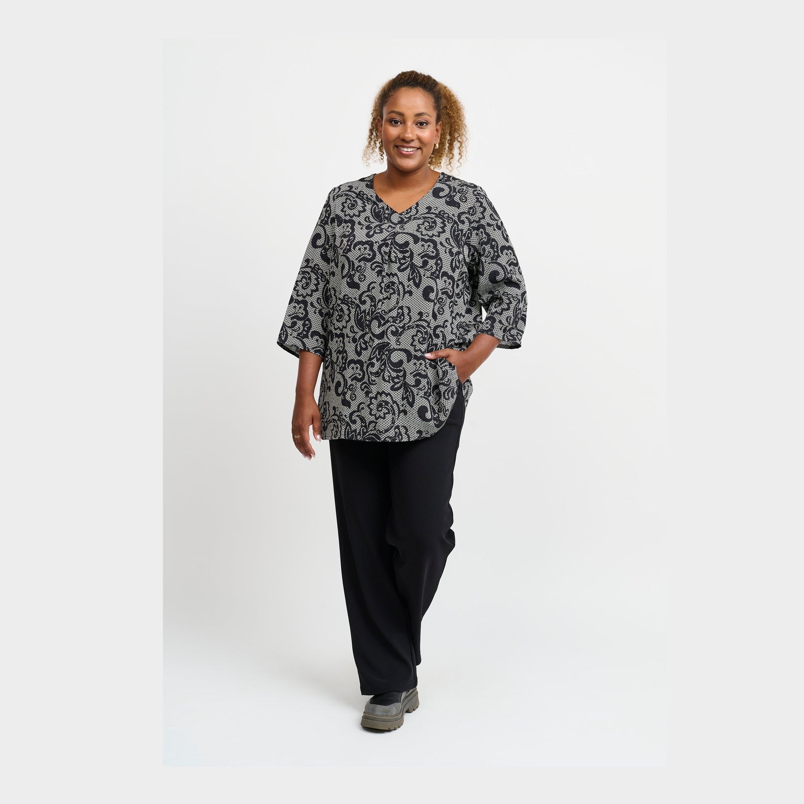 Pont Neuf PNNadina Bluser 9999 BLACK