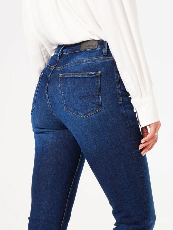 Celia Straight Jeans