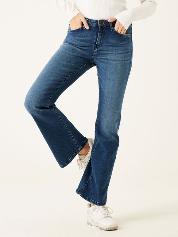 Celia flare Jeans Længde 30