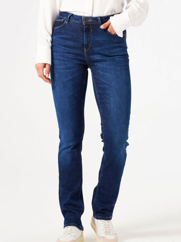 Celia Straight Jeans