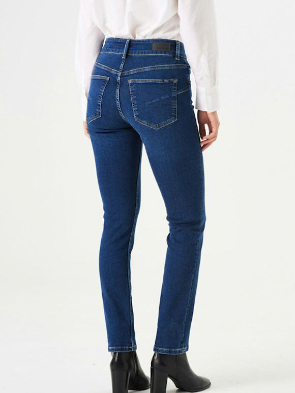 Caro curved jeans